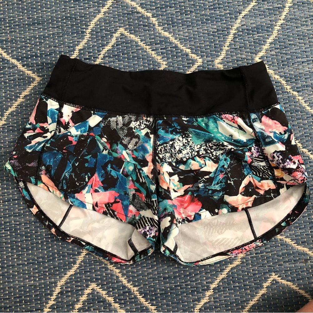 Lululemon | Speed Shorts Size 2
